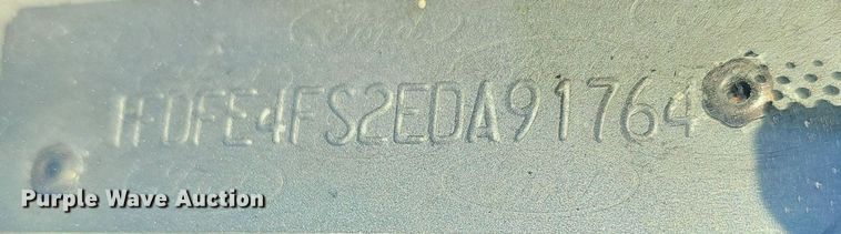 image for item DM1626 2014 Ford E450 Super Duty  shuttle bus