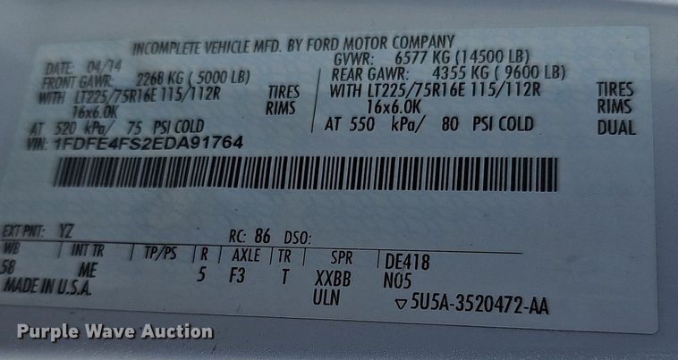 image for item DM1626 2014 Ford E450 Super Duty  shuttle bus