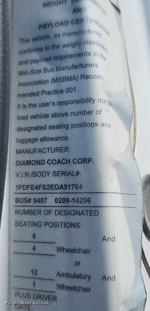 image for item DM1626 2014 Ford E450 Super Duty  shuttle bus