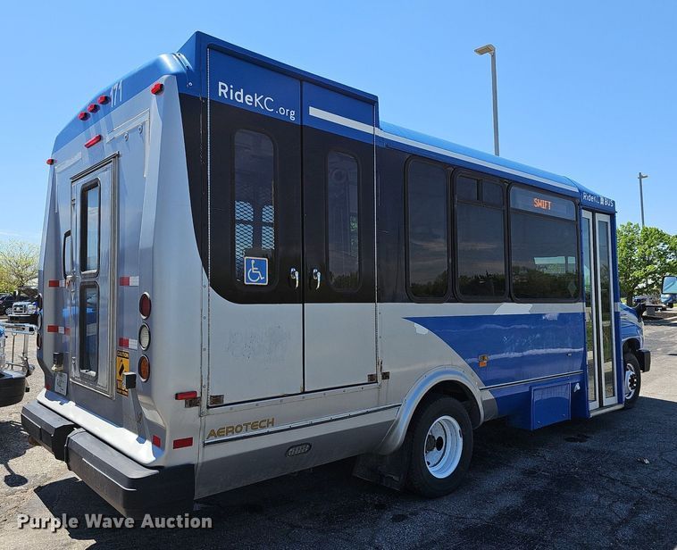 image for item DM1627 2016 Eldorado National Aerotech Ford 220 shuttle bus