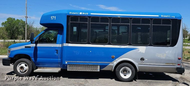 image for item DM1627 2016 Eldorado National Aerotech Ford 220 shuttle bus