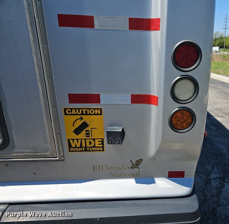 image for item DM1627 2016 Eldorado National Aerotech Ford 220 shuttle bus