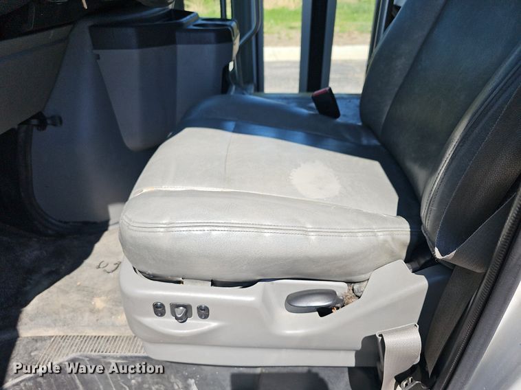 image for item DM1627 2016 Eldorado National Aerotech Ford 220 shuttle bus