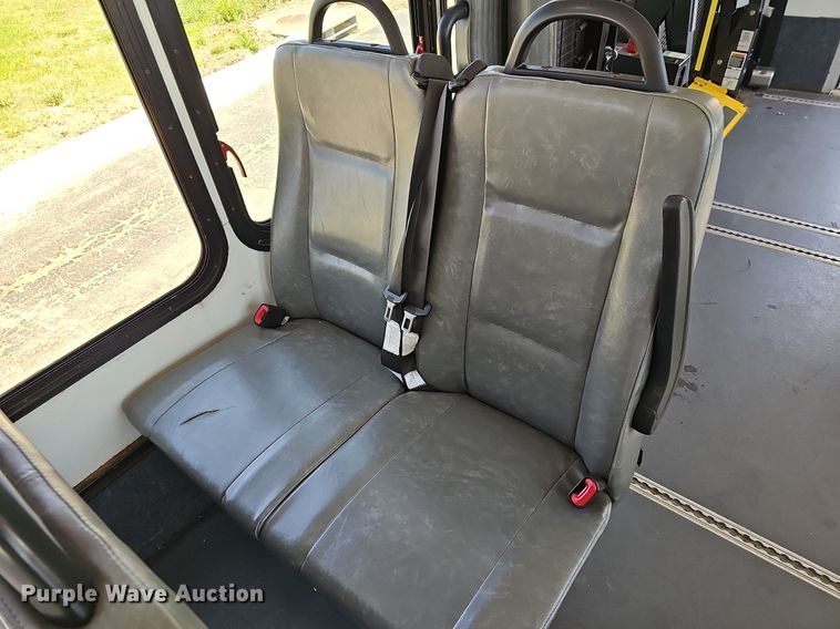 image for item DM1627 2016 Eldorado National Aerotech Ford 220 shuttle bus