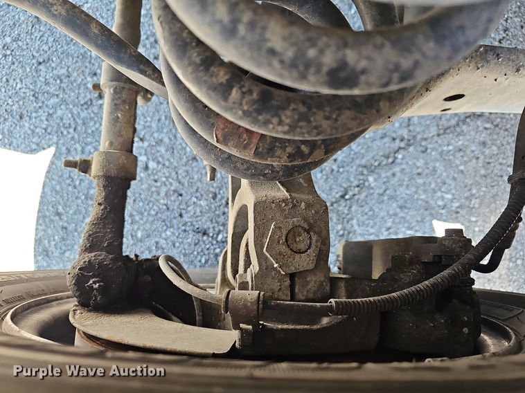 image for item DM1627 2016 Eldorado National Aerotech Ford 220 shuttle bus