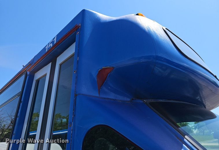 image for item DM1628 2011 Eldorado National shuttle bus