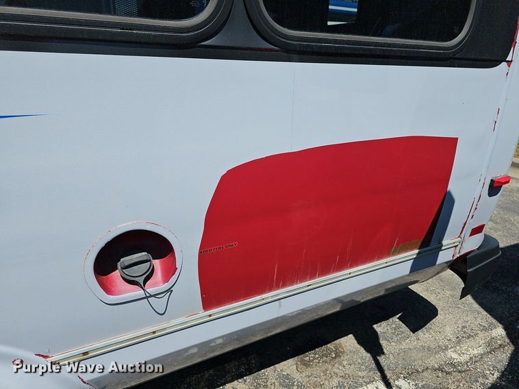 image for item DM1628 2011 Eldorado National shuttle bus