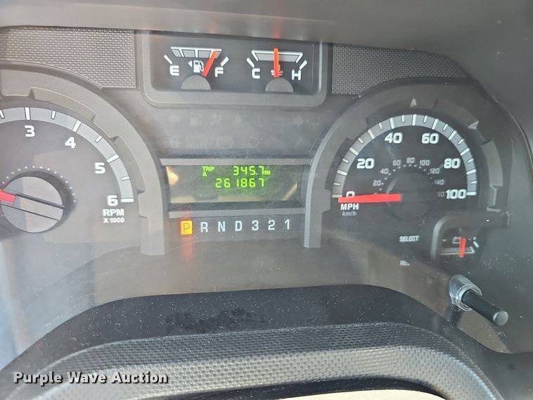 image for item DM1628 2011 Eldorado National shuttle bus