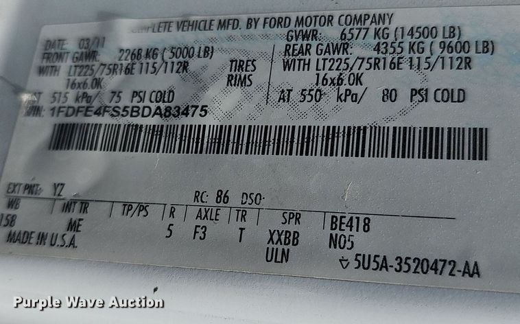 image for item DM1628 2011 Eldorado National shuttle bus