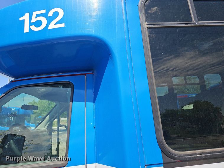 image for item DM1629 2011 Eldorado National shuttle bus