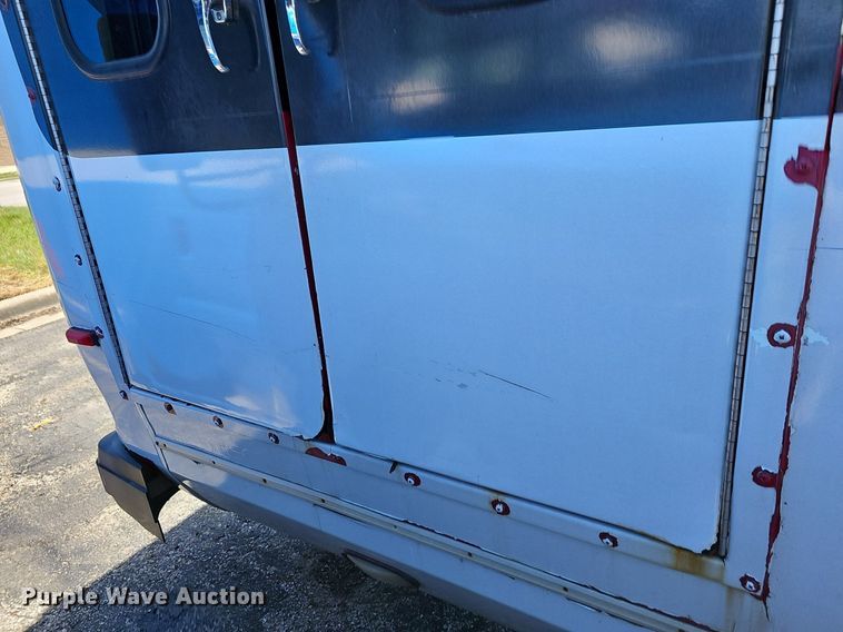 image for item DM1629 2011 Eldorado National shuttle bus