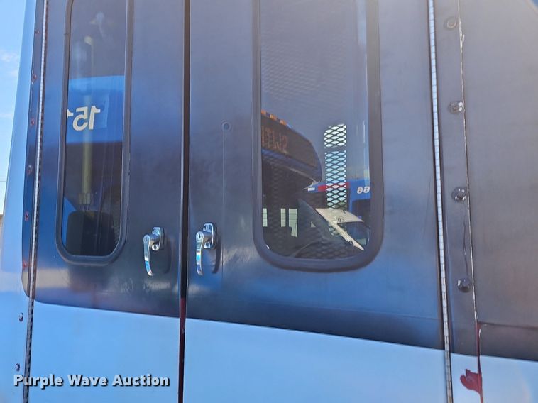 image for item DM1629 2011 Eldorado National shuttle bus