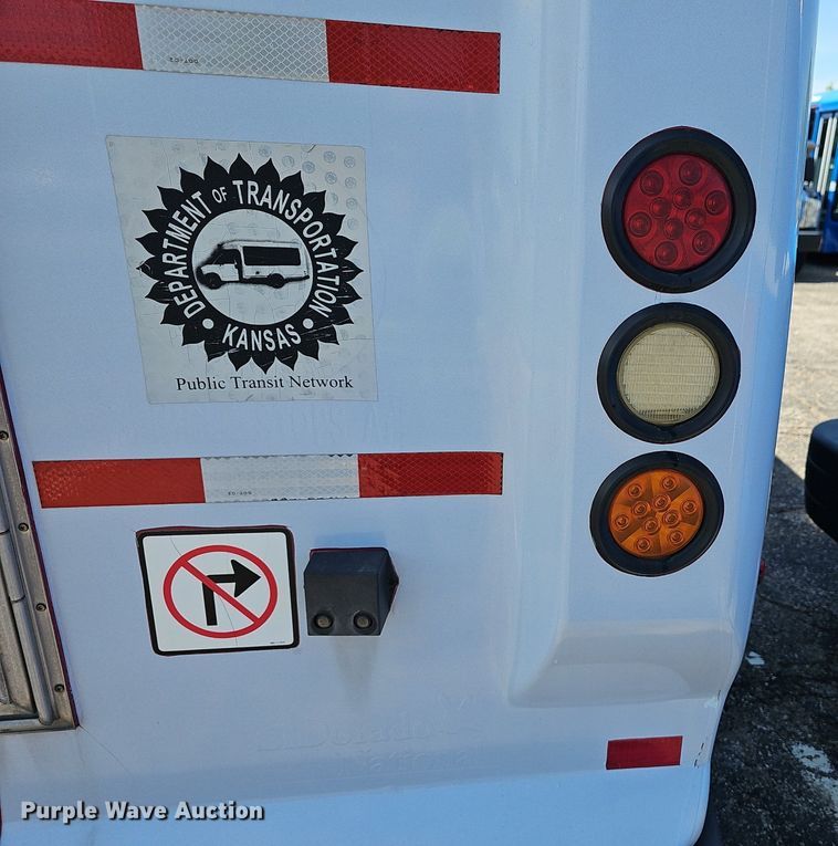 image for item DM1629 2011 Eldorado National shuttle bus