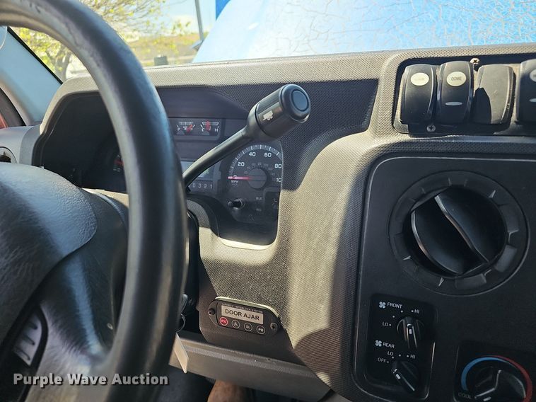 image for item DM1629 2011 Eldorado National shuttle bus