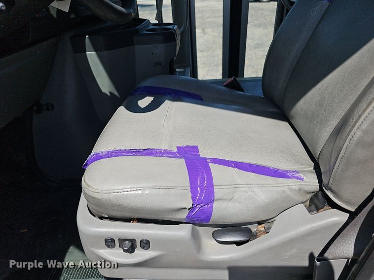 image for item DM1629 2011 Eldorado National shuttle bus