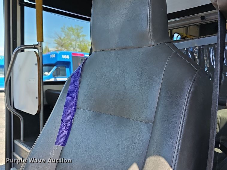 image for item DM1629 2011 Eldorado National shuttle bus