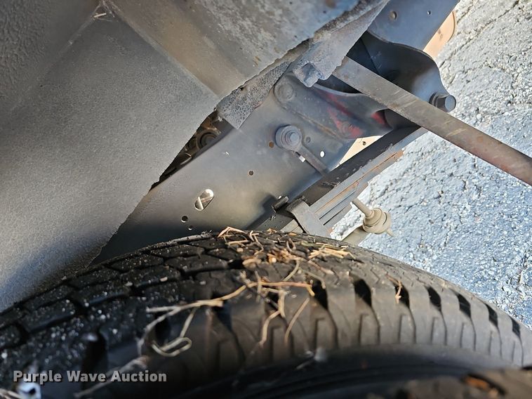 image for item DM1629 2011 Eldorado National shuttle bus