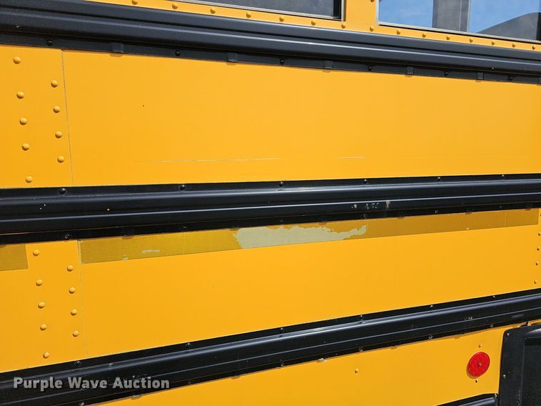 image for item DM1637 2005 IC CE300 school bus