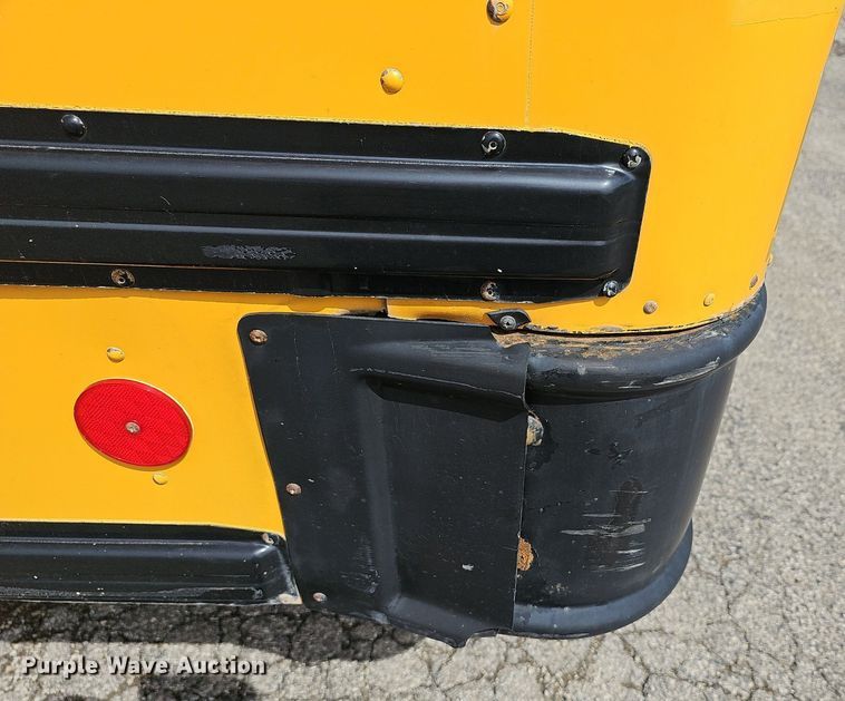 image for item DM1637 2005 IC CE300 school bus