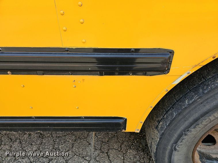 image for item DM1637 2005 IC CE300 school bus