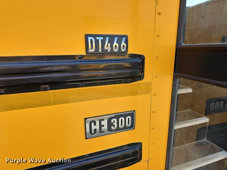 image for item DM1637 2005 IC CE300 school bus