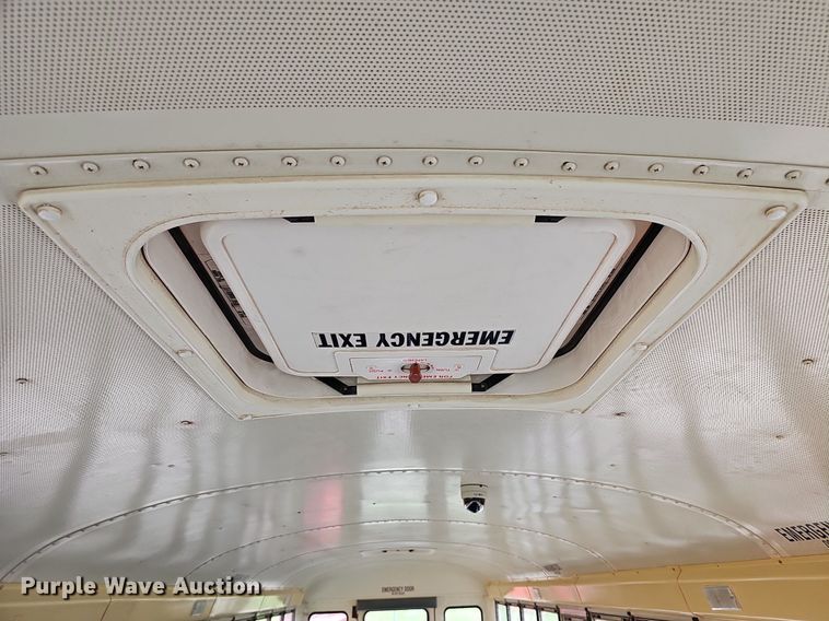 image for item DM1637 2005 IC CE300 school bus