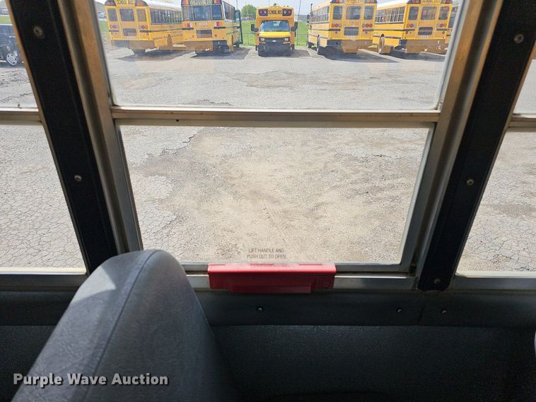 image for item DM1637 2005 IC CE300 school bus