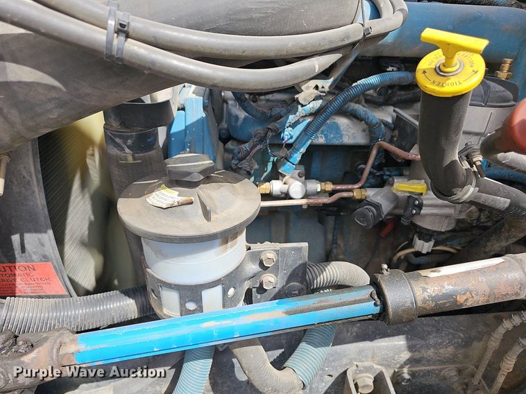 image for item DM1637 2005 IC CE300 school bus