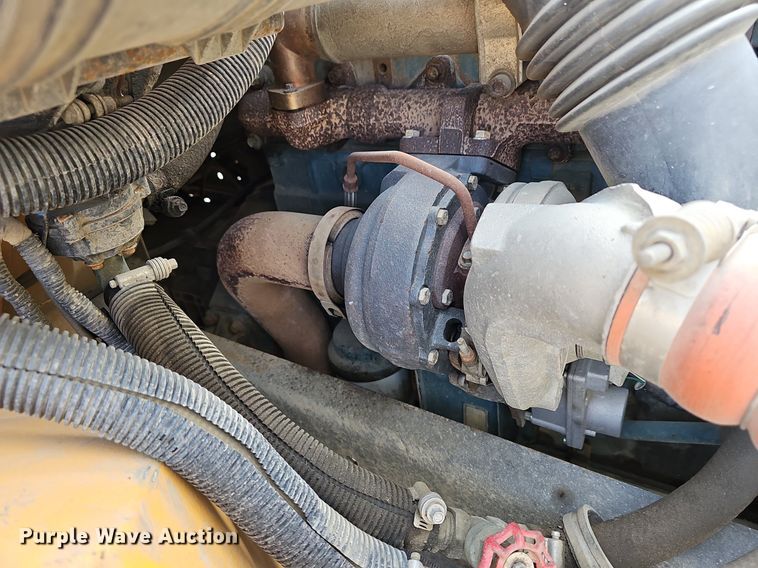 image for item DM1637 2005 IC CE300 school bus