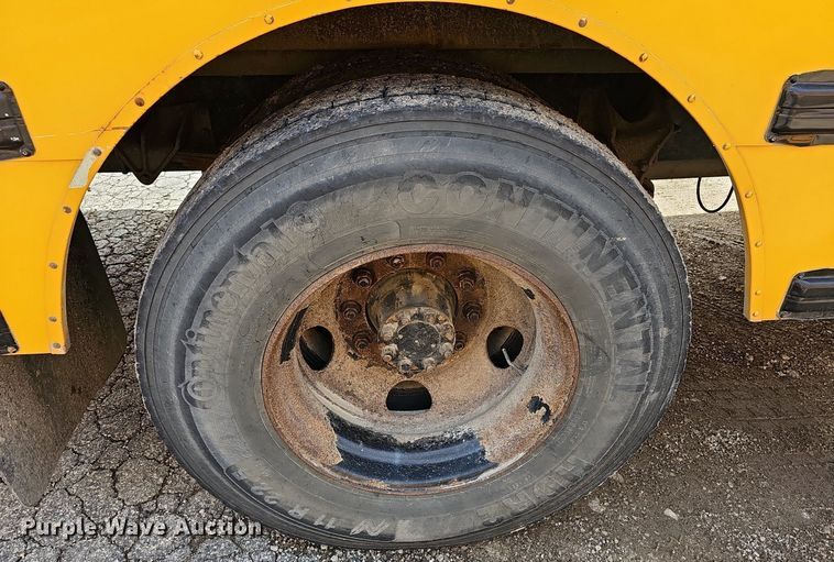 image for item DM1637 2005 IC CE300 school bus