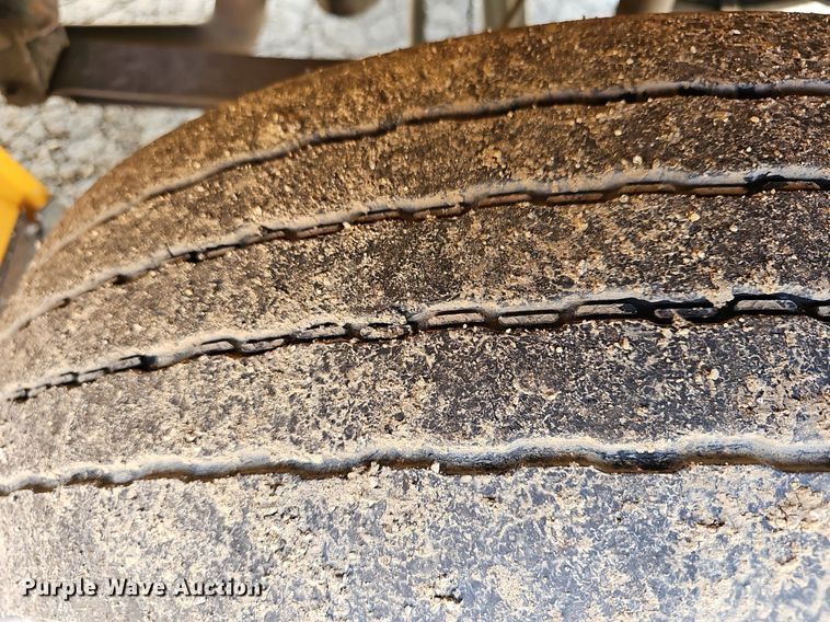 image for item DM1637 2005 IC CE300 school bus