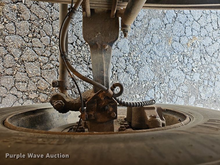 image for item DM1637 2005 IC CE300 school bus