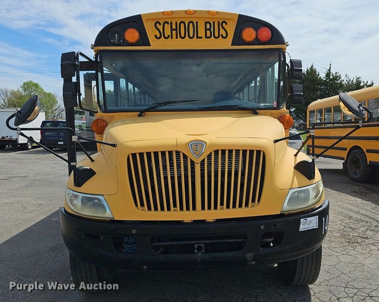 image for item DM1638 2005 IC CE300 school bus