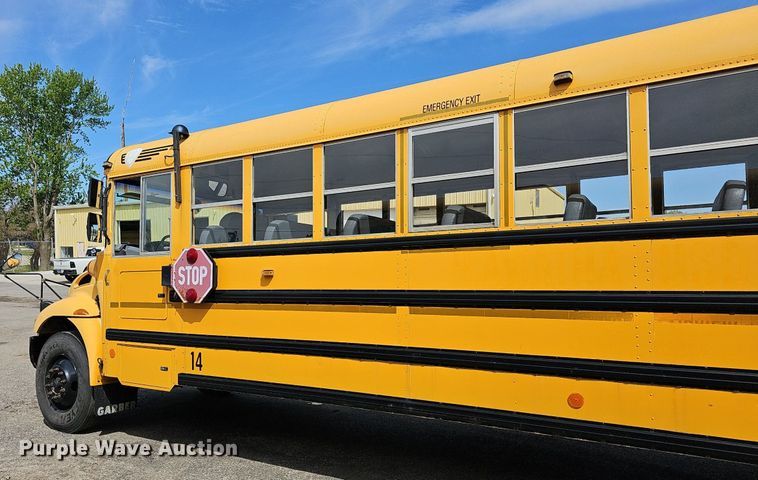 image for item DM1638 2005 IC CE300 school bus