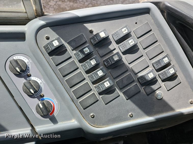 image for item DM1638 2005 IC CE300 school bus