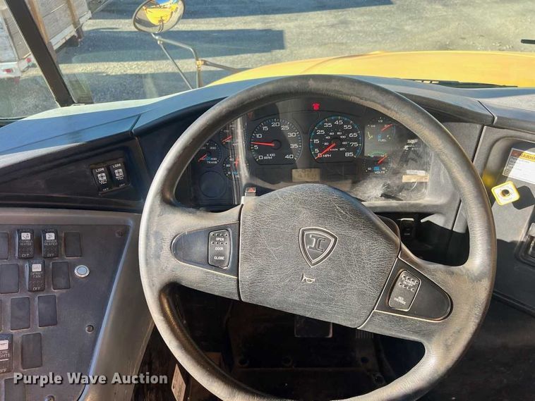 image for item DM1638 2005 IC CE300 school bus