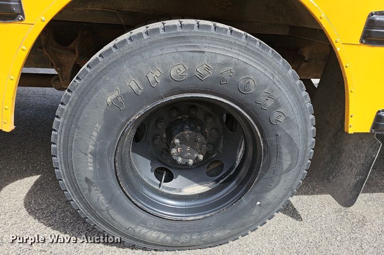 image for item DM1638 2005 IC CE300 school bus