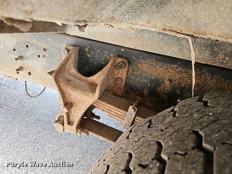 image for item DM1638 2005 IC CE300 school bus