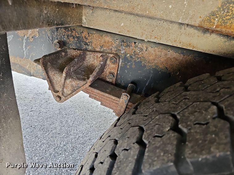 image for item DM1638 2005 IC CE300 school bus