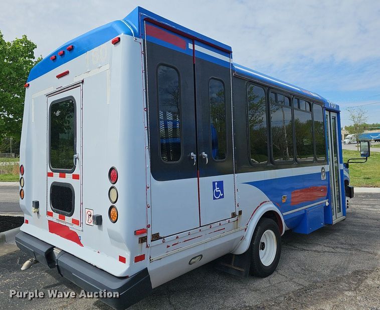 image for item DM1650 2014 Eldorado National Aerotech Ford 220 shuttle bus