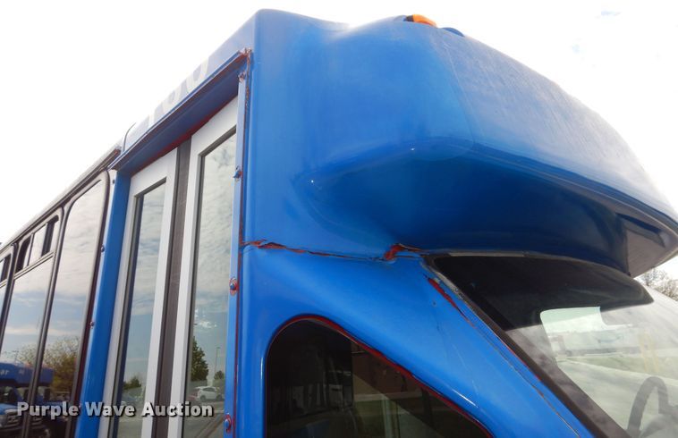 image for item DM1650 2014 Eldorado National Aerotech Ford 220 shuttle bus