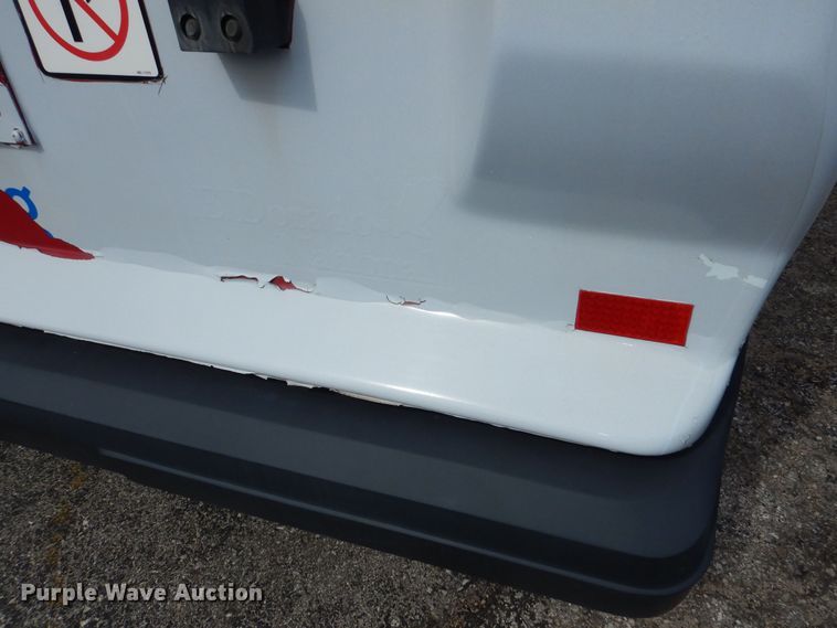 image for item DM1650 2014 Eldorado National Aerotech Ford 220 shuttle bus