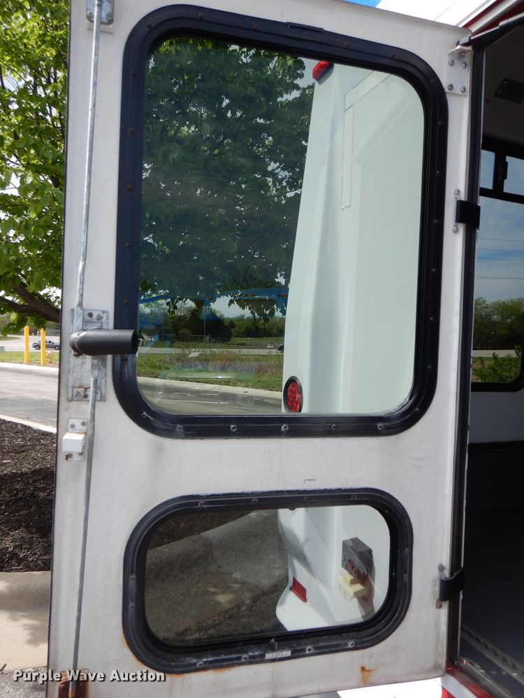 image for item DM1650 2014 Eldorado National Aerotech Ford 220 shuttle bus