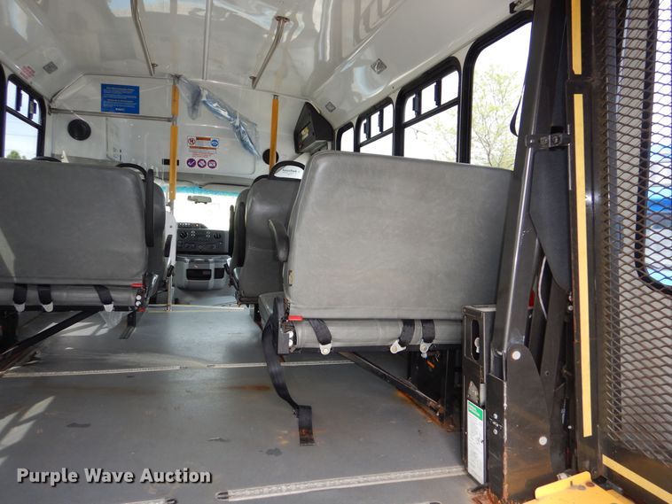 image for item DM1650 2014 Eldorado National Aerotech Ford 220 shuttle bus