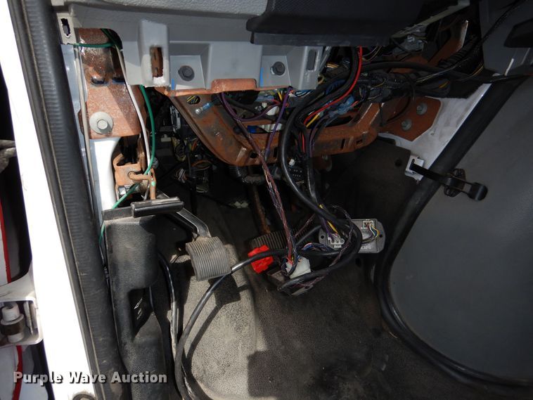 image for item DM1650 2014 Eldorado National Aerotech Ford 220 shuttle bus