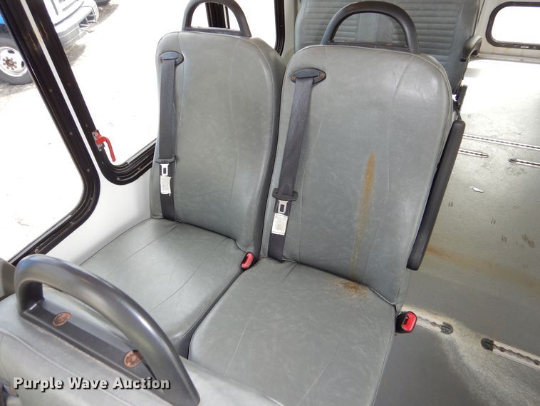 image for item DM1650 2014 Eldorado National Aerotech Ford 220 shuttle bus