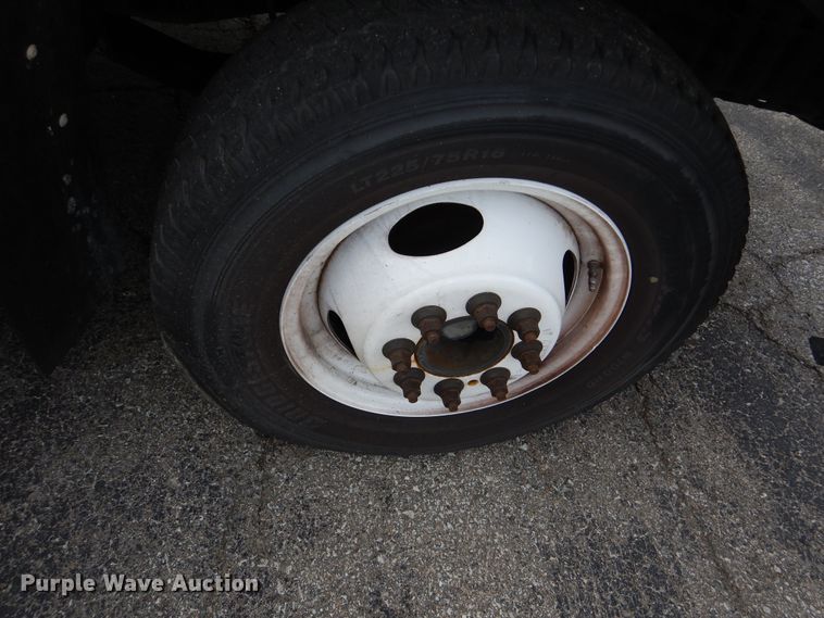 image for item DM1650 2014 Eldorado National Aerotech Ford 220 shuttle bus