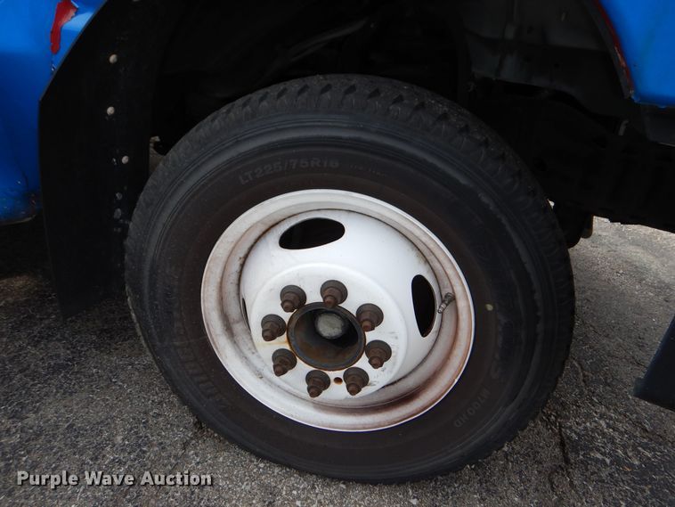 image for item DM1650 2014 Eldorado National Aerotech Ford 220 shuttle bus