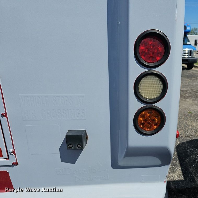image for item DM1651 2014 Eldorado National Aerotech Ford 220 shuttle bus