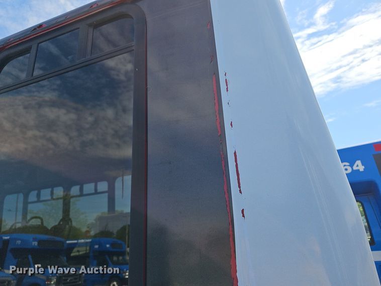 image for item DM1651 2014 Eldorado National Aerotech Ford 220 shuttle bus